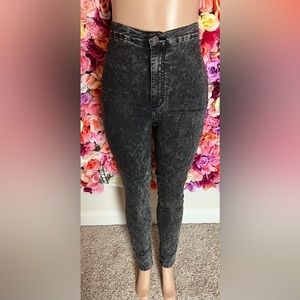 High Waisted Black Stonewashed Jeans